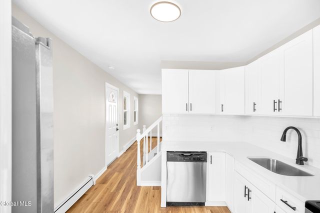 1956 Clement Road, Rotterdam, NY 12303