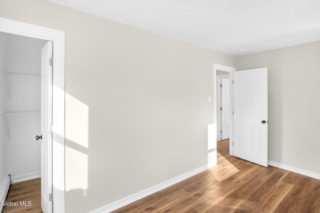 1956 Clement Road, Rotterdam, NY 12303