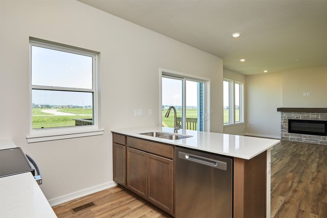 560 NW Atlas Lane, Waukee, IA 50263