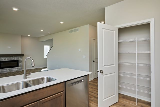 560 NW Atlas Lane, Waukee, IA 50263