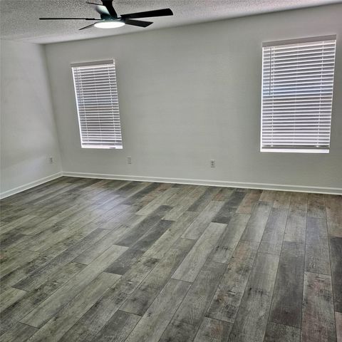 2436 Chestnut Drive, Little Elm, TX 75068