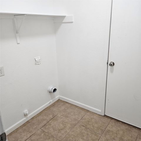 2436 Chestnut Drive, Little Elm, TX 75068