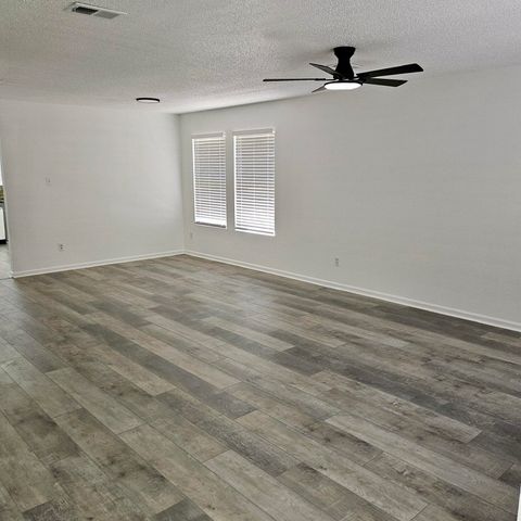 2436 Chestnut Drive, Little Elm, TX 75068