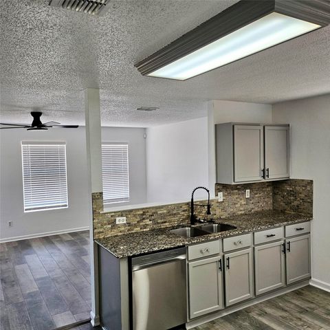 2436 Chestnut Drive, Little Elm, TX 75068