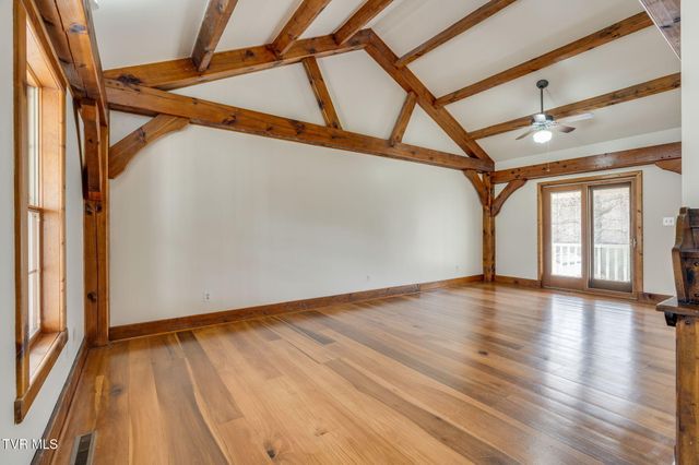 300 Sugarwood Drive, Kingsport, TN 37663