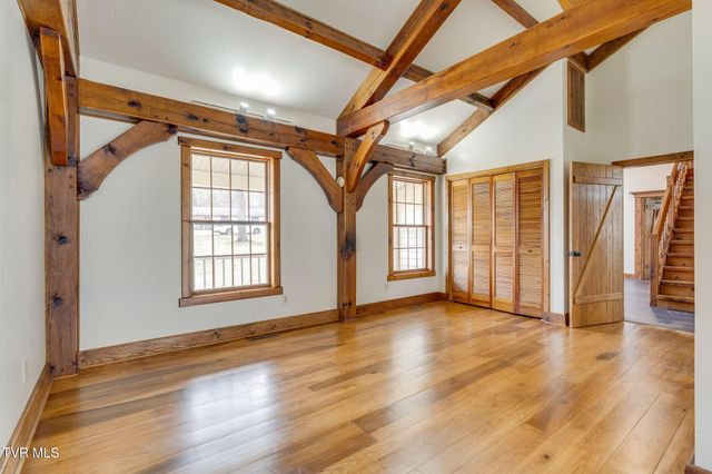 300 Sugarwood Drive, Kingsport, TN 37663