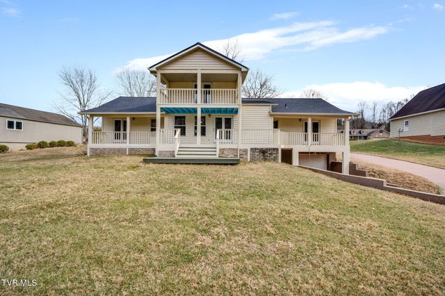 300 Sugarwood Drive, Kingsport, TN 37663