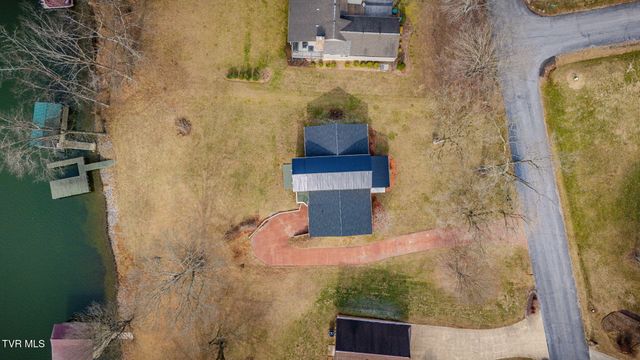 300 Sugarwood Drive, Kingsport, TN 37663