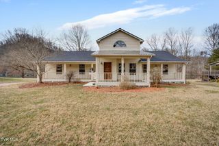 300 Sugarwood Drive, Kingsport, TN 37663