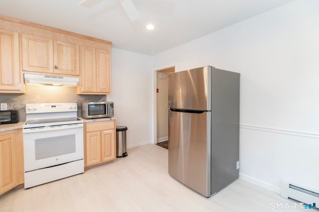 23 Quotonset Lane, Westbrook, CT 06498