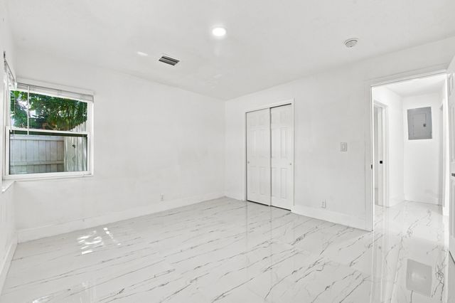 2801 NE 8TH Terrace, Pompano Beach, FL 33064