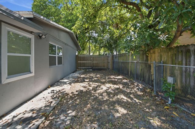 2801 NE 8TH Terrace, Pompano Beach, FL 33064