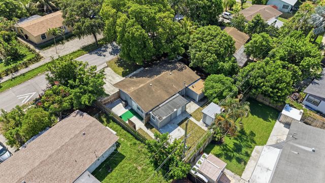 2801 NE 8TH Terrace, Pompano Beach, FL 33064