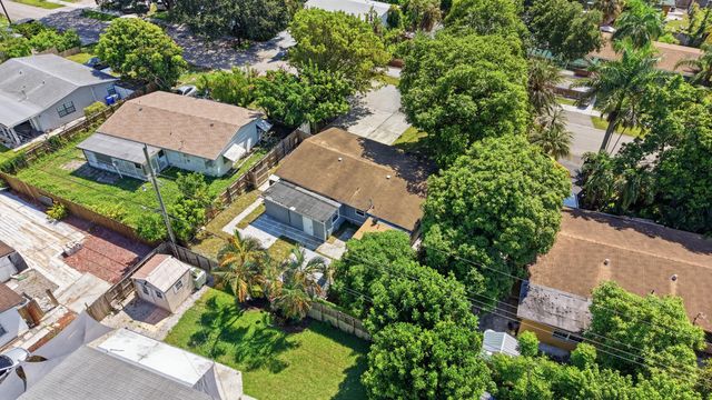 2801 NE 8TH Terrace, Pompano Beach, FL 33064