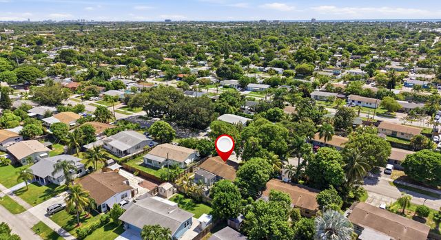 2801 NE 8TH Terrace, Pompano Beach, FL 33064