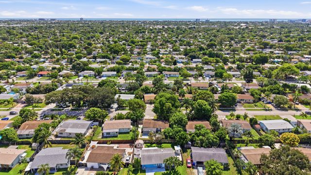 2801 NE 8TH Terrace, Pompano Beach, FL 33064