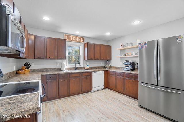 3466 County Road V, Liberty Center, OH 43532