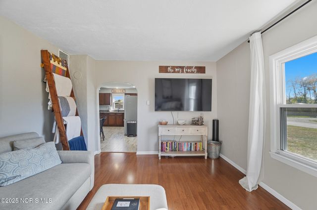 3466 County Road V, Liberty Center, OH 43532