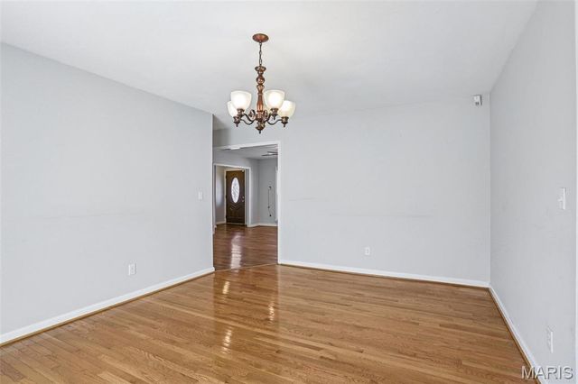 11678 Galba Drive, Florissant, MO 63033