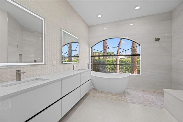 10096 Dover Carriage Lane, Lake Worth, FL 33449