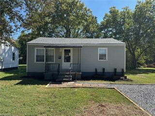 1900 Bedford Street, Winston-salem, NC 27107