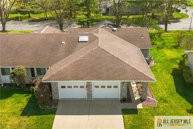 480 Fairton Drive 480C, Monroe, NJ 08831