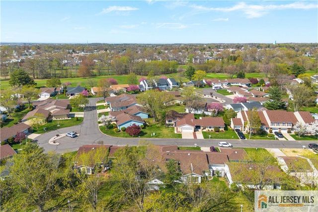 480 Fairton Drive 480C, Monroe, NJ 08831