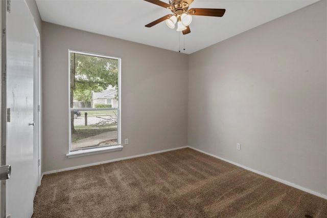 7012 Lincolnshire Lane, North Richland Hills, TX 76182