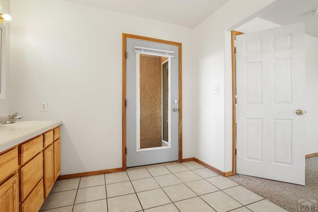 574 S Chimazo Dr, Pueblo West, CO 81007