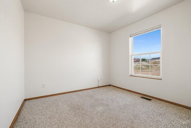 574 S Chimazo Dr, Pueblo West, CO 81007