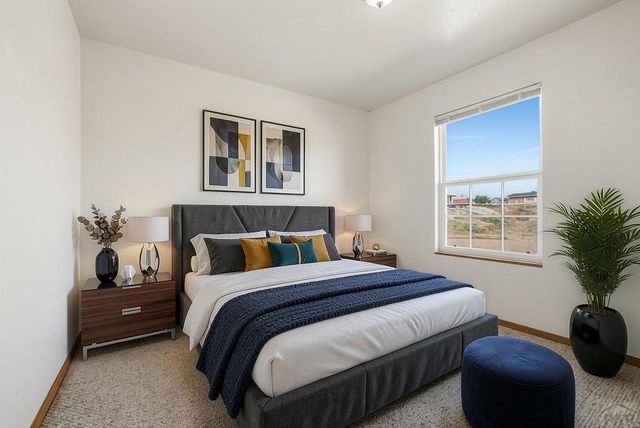 574 S Chimazo Dr, Pueblo West, CO 81007