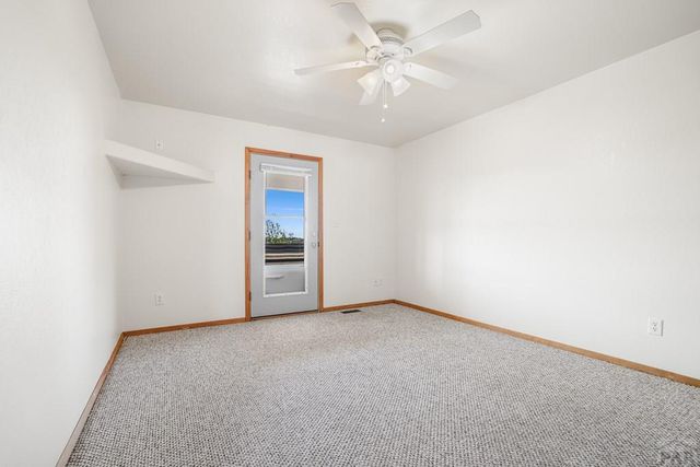 574 S Chimazo Dr, Pueblo West, CO 81007