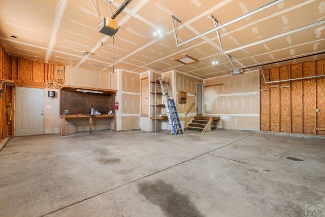 574 S Chimazo Dr, Pueblo West, CO 81007