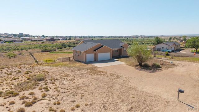 574 S Chimazo Dr, Pueblo West, CO 81007