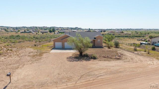 574 S Chimazo Dr, Pueblo West, CO 81007