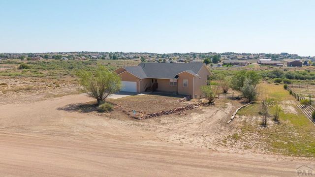 574 S Chimazo Dr, Pueblo West, CO 81007