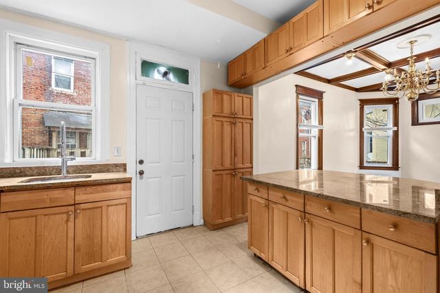 512 QUINCY ST NW, Washington, DC 20011