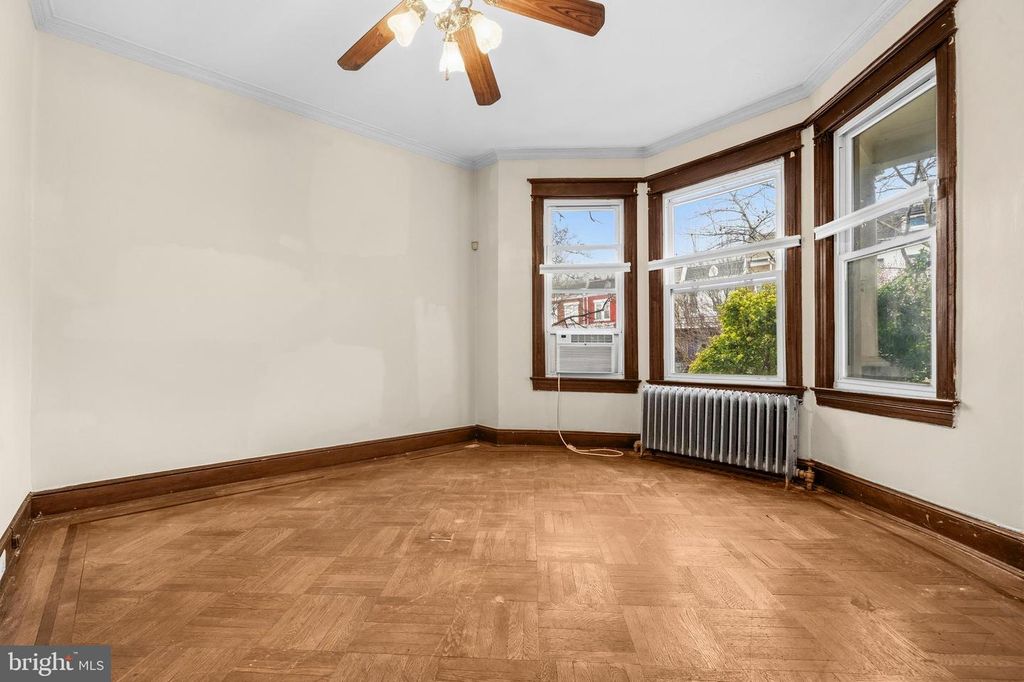 Image 9 of property listing at 512 QUINCY ST NW, Washington, DC 20011