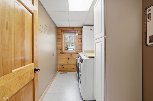 2901 N Pierce Drive, Solsberry, IN 47459