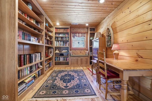 2901 N Pierce Drive, Solsberry, IN 47459