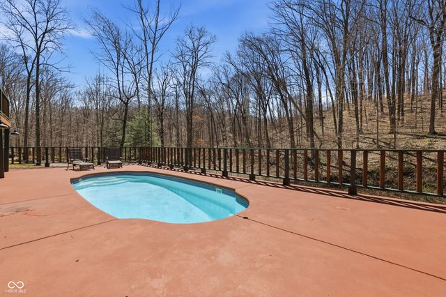 2901 N Pierce Drive, Solsberry, IN 47459