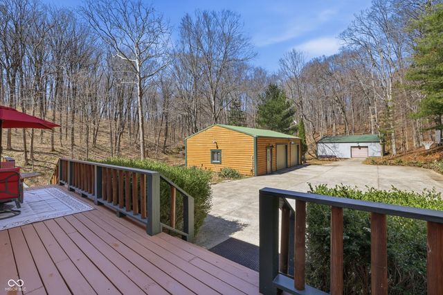 2901 N Pierce Drive, Solsberry, IN 47459