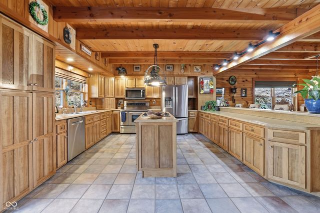 2901 N Pierce Drive, Solsberry, IN 47459