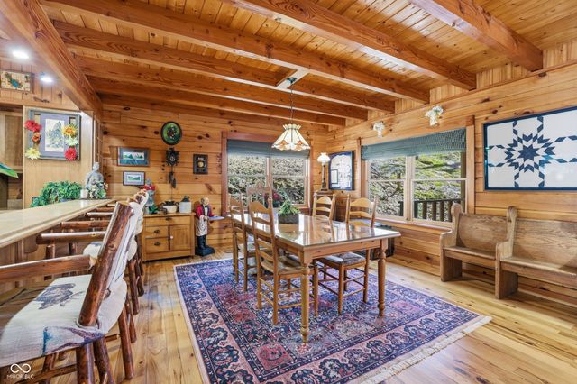 2901 N Pierce Drive, Solsberry, IN 47459