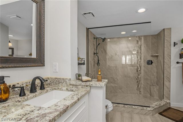 320 Horse Creek DR 306, Naples, FL 34110