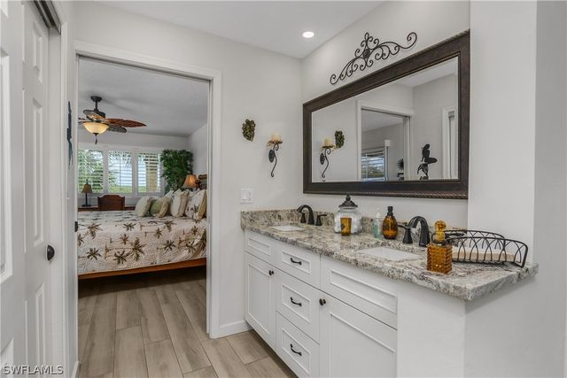 320 Horse Creek DR 306, Naples, FL 34110