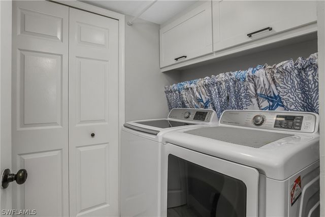 320 Horse Creek DR 306, Naples, FL 34110