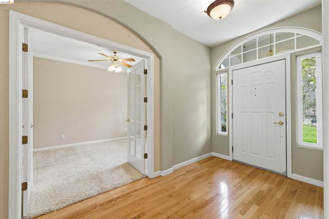 19035 Apple Valley Dr, Sonora, CA 95370