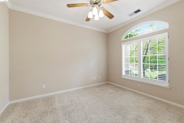 19035 Apple Valley Dr, Sonora, CA 95370