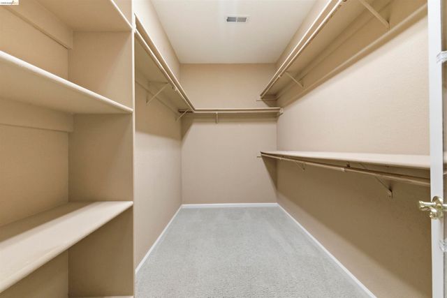 19035 Apple Valley Dr, Sonora, CA 95370